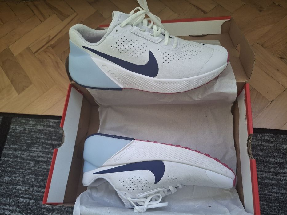 Nike-маратонки...