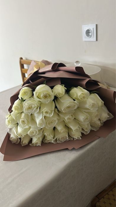 Продаются цветы, букет из 31 роз