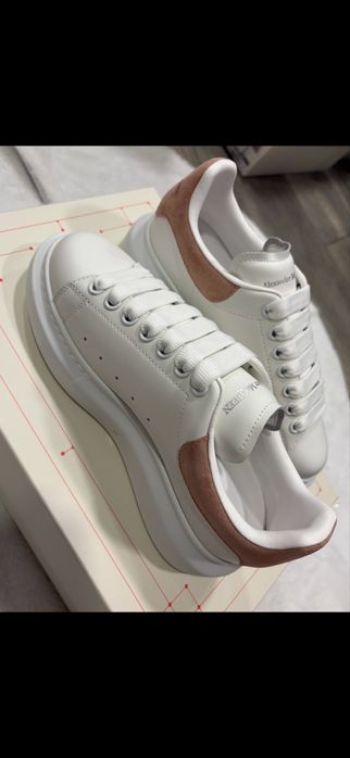 Alexander Mcqueen Premium