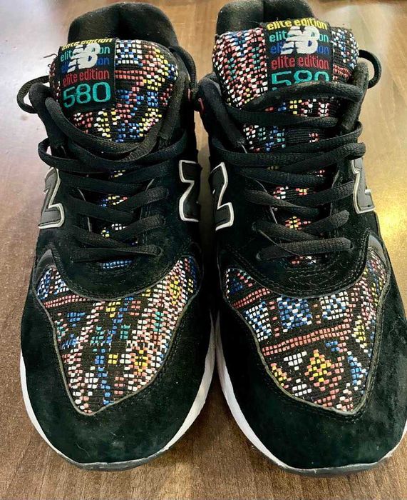 Vand New Balance 580 Elite Edition Aztec, model deosebit.