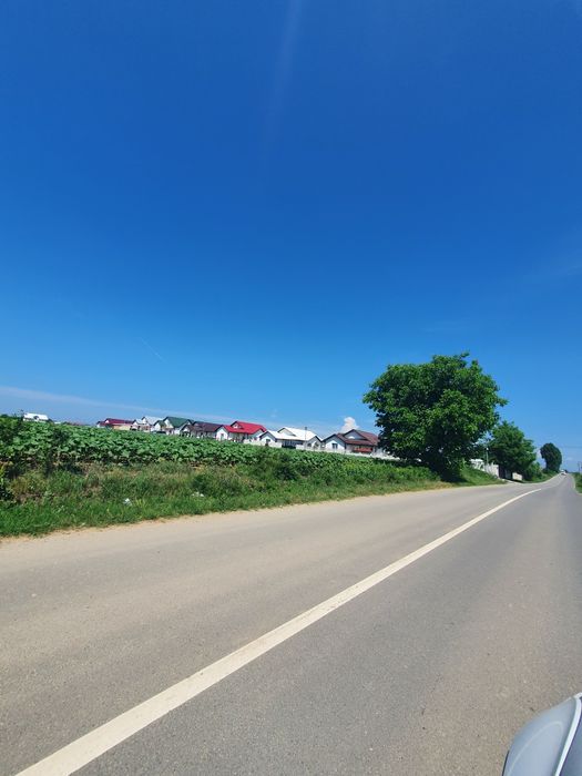 Loturi  de casa   cu utilități gaze curent apa și canalizare