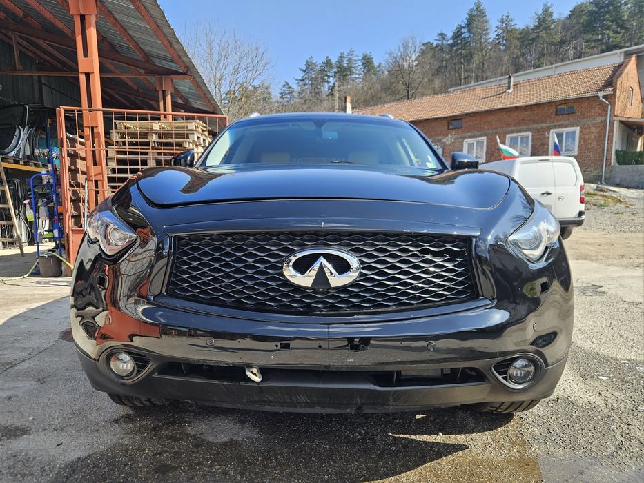 Infiniti Fx50 на части