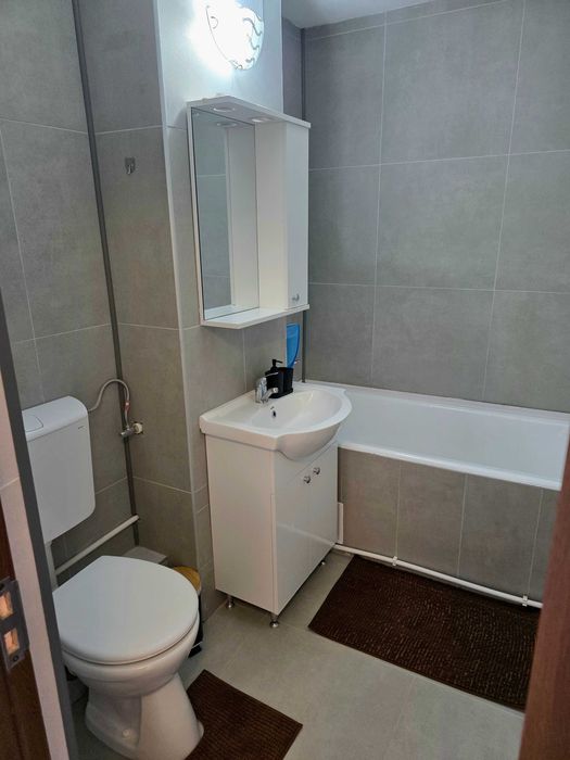 Inchiriez apartament 2 camere Falticeni