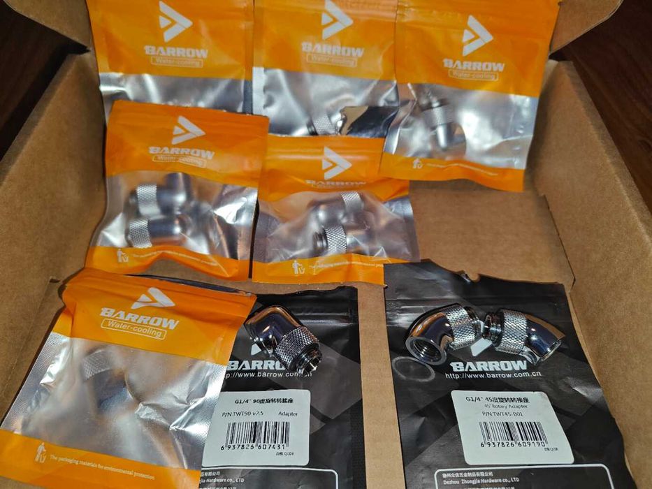 Adaptoare rotative Barrow G1/4 90° si 45° pentru watercooling