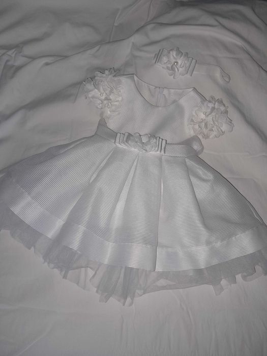 Бяла рокличка 80см.С подарък памперс гащички