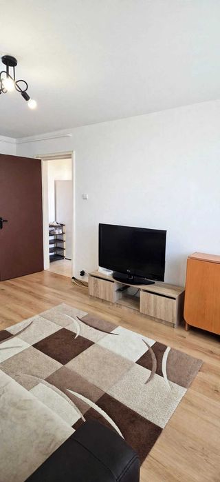 Inchirierz apartament 2 camere, Huedin nr 9