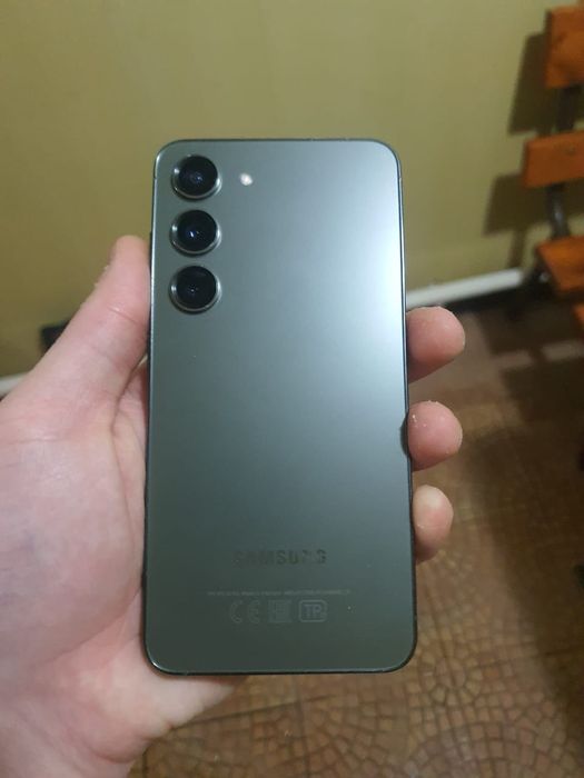 Samsung galaxy s23/256/8