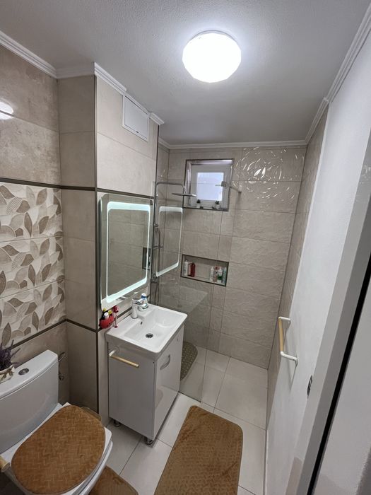 Apartament spatios la cheie cu 3 camere