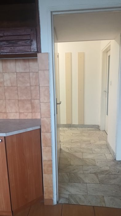 Продавам четиристаен  "Св  Троица"          255000 евро