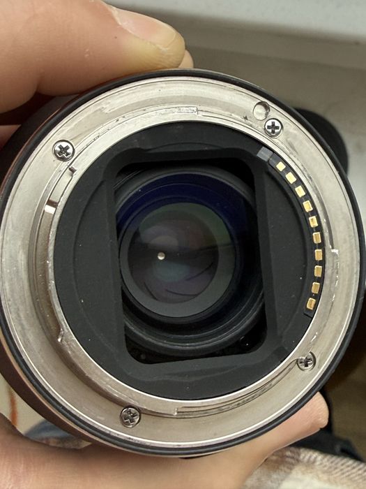 Обектив Tamron 20-40mm f/2.8 DI III VXD E-mount