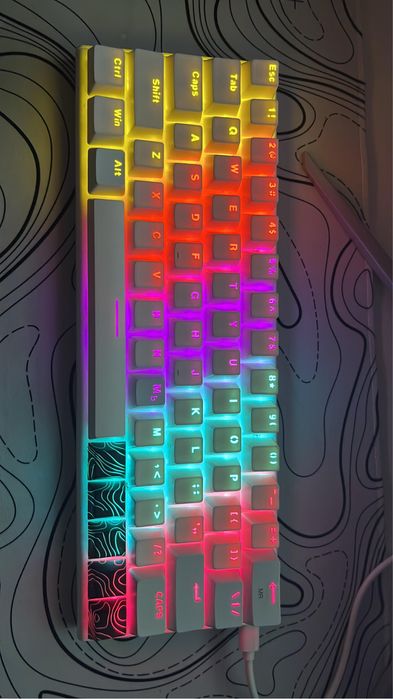 продам две клавиатуры