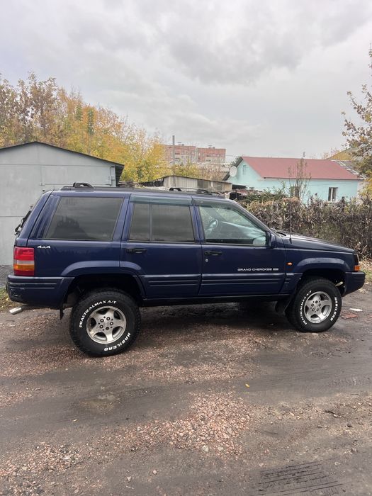 Продам jeep grang cherokee limited