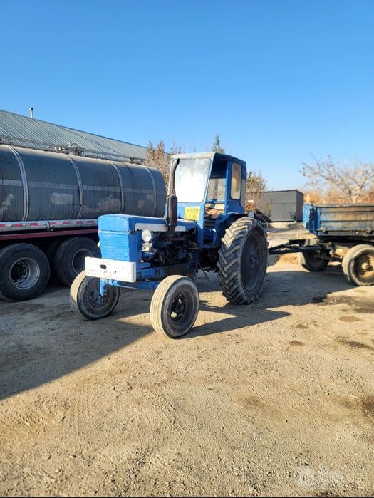 Traktor T28 sotiladi