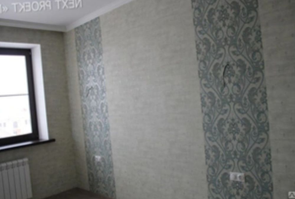 Поклейка обоев. Игорь