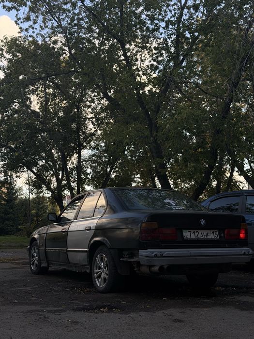 продам Bmw 525 без рассрочек