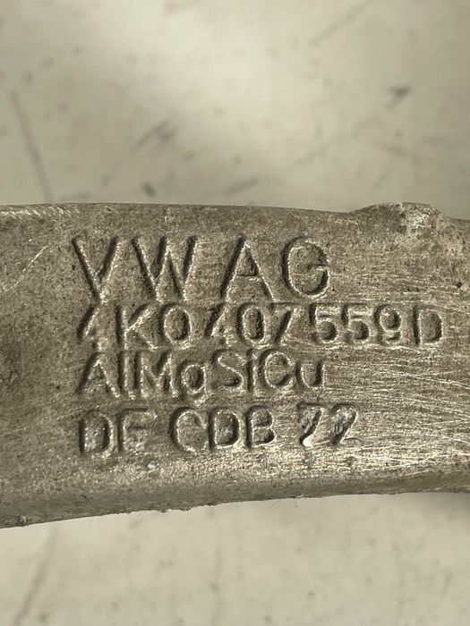 Fuzeta Stanga Fata Audi A6 C8, 4A2 2018 - > 2.0 40 Tdi Mild Hybrid Dfb