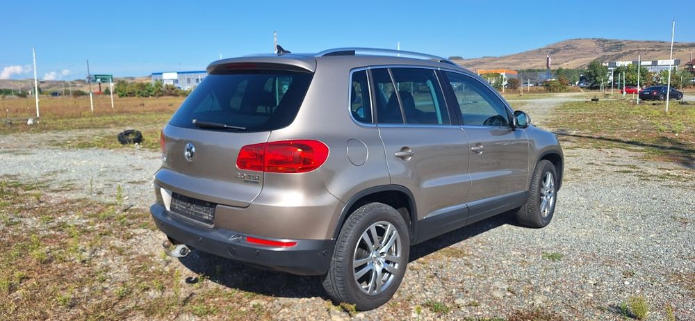 Vw Tiguan 2.0 benzină Automat 4×4 2012