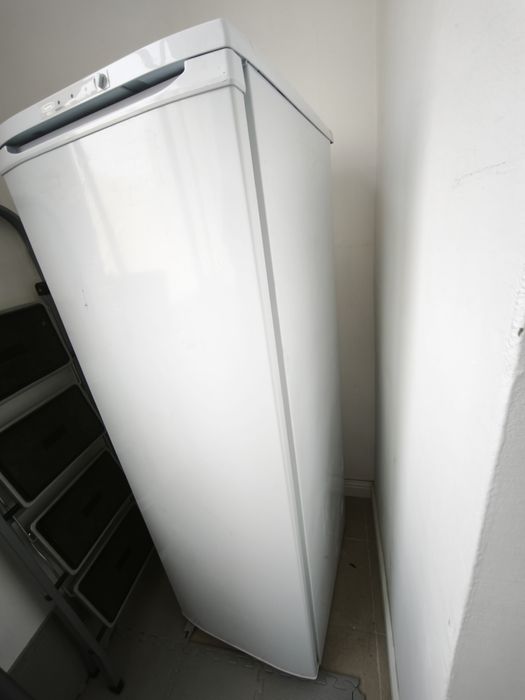 Морозильник Бирюса 416 175 л белый