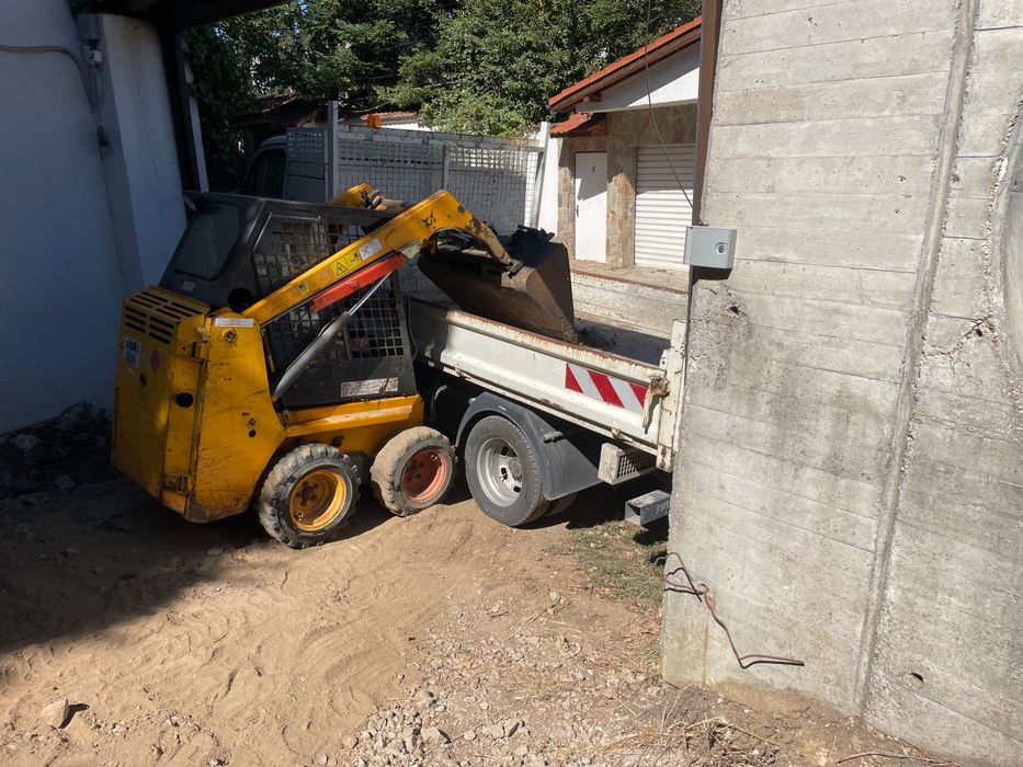 Изкопи с Мини Багер , Бобкат Самосвал