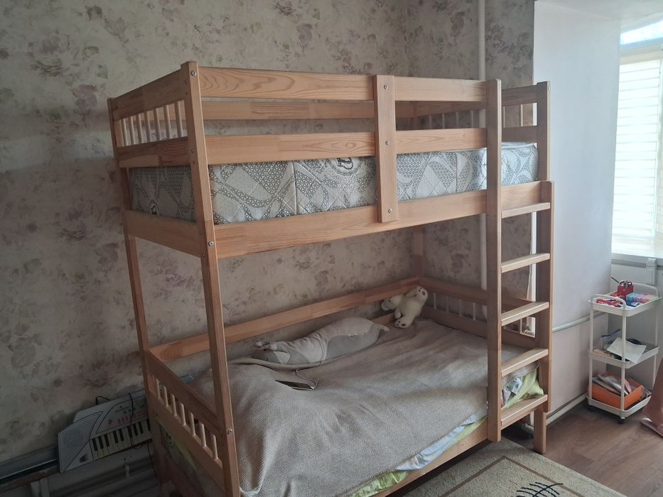 Двухъярусная детская кровать