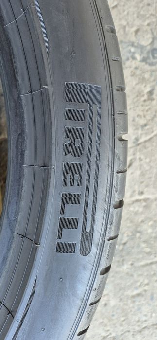 2 anvelope vara Pirelli 315/35/22,dot 2023.Pretul este pe bucata