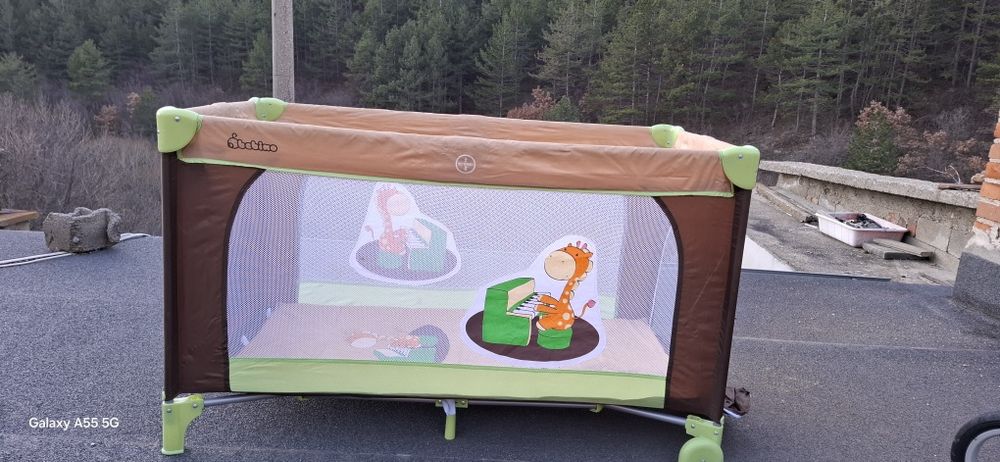 Згъваема  детска кошара