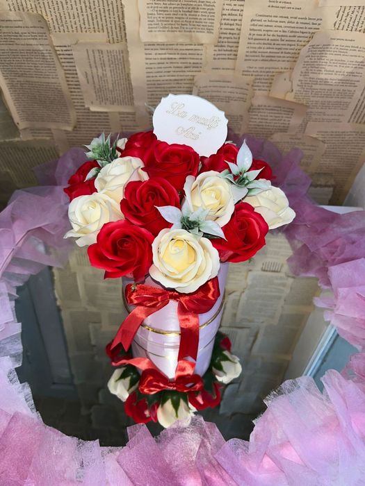 Aranjamente flori de sapun  buchete trandafiri