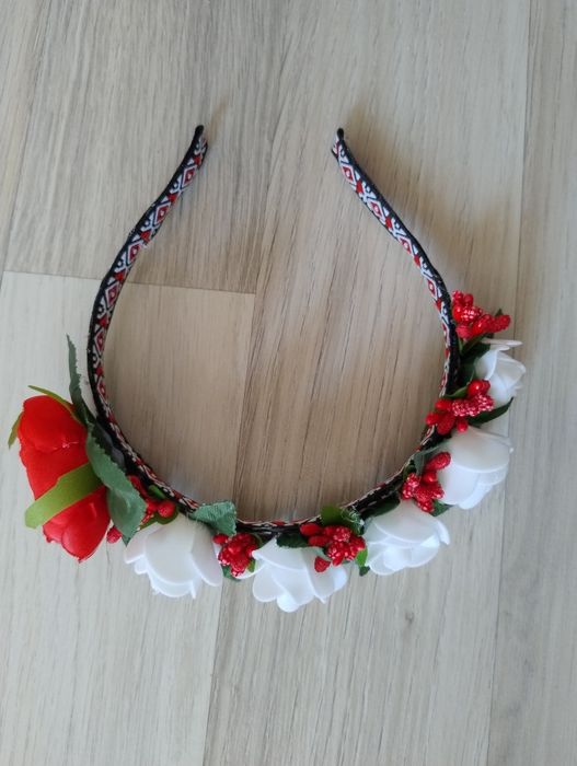 Аксесоар Диадема за народни танци