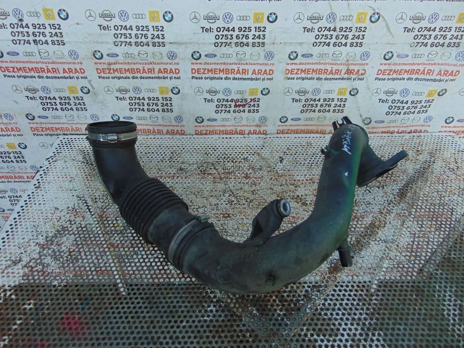 Conducta aer Renault master 2.3 oepl movano nissan nv400 cod 165763705r tub furtun aer