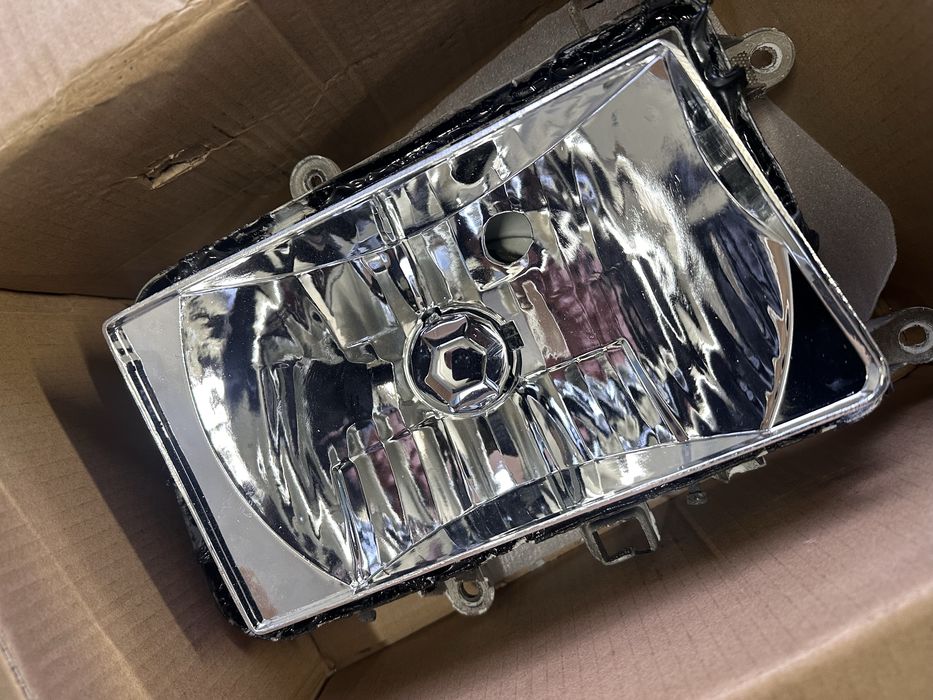 Отражатель передних фар surf 130