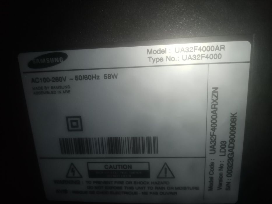 TV Samsung UA32F4000AR
