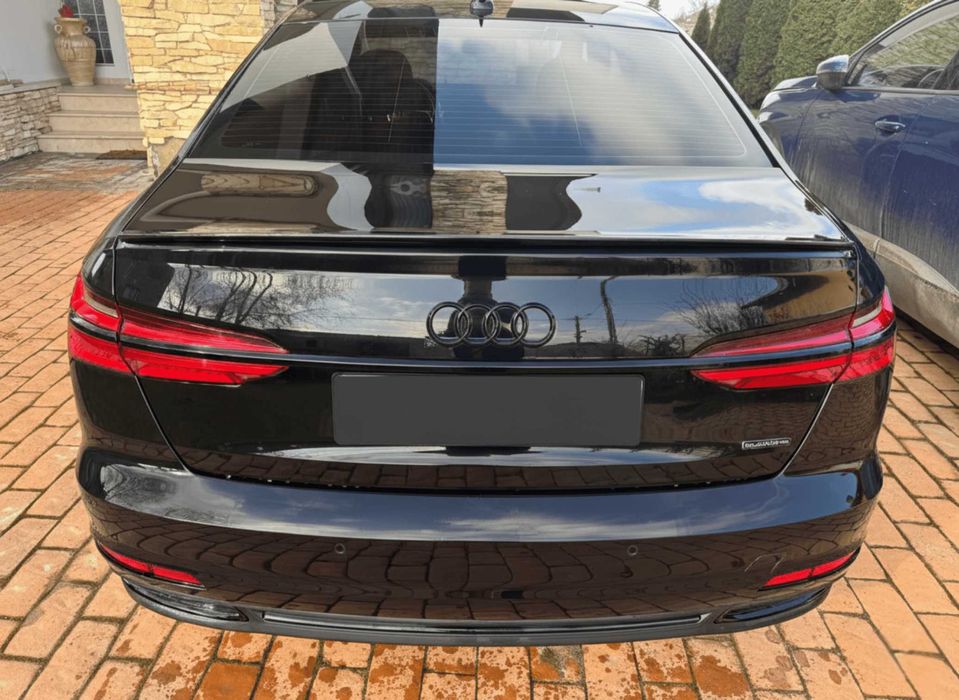 Eleron Portbagaj Audi A6 C8 S6 Design - Negru Lucios