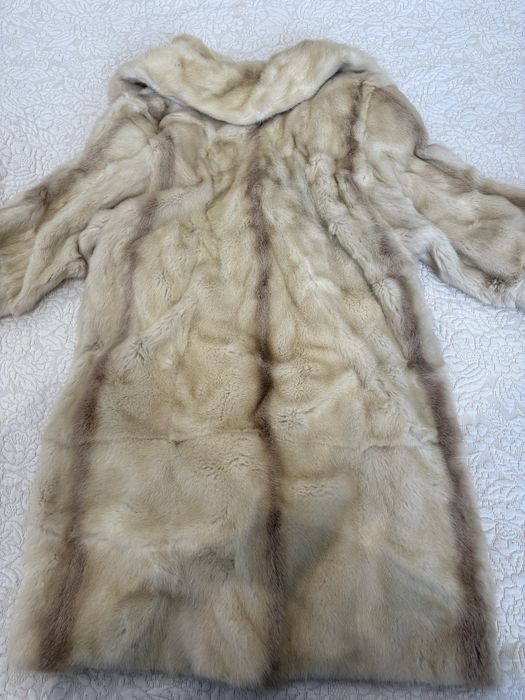 Норковая шуба цельная