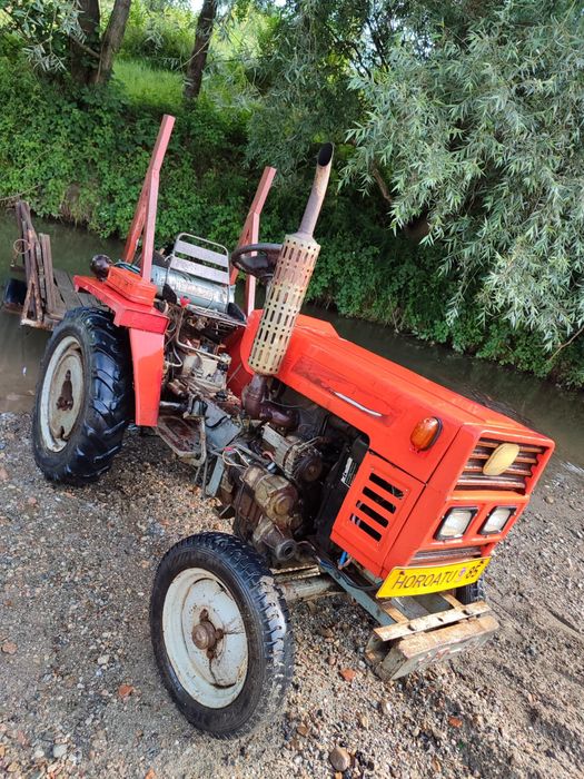 Tractor YTO DFH 180