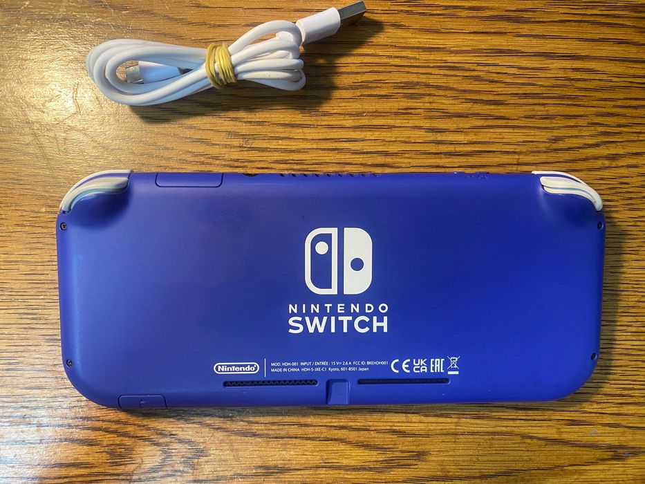 Nintendo Switch Lite чипованный 256gb