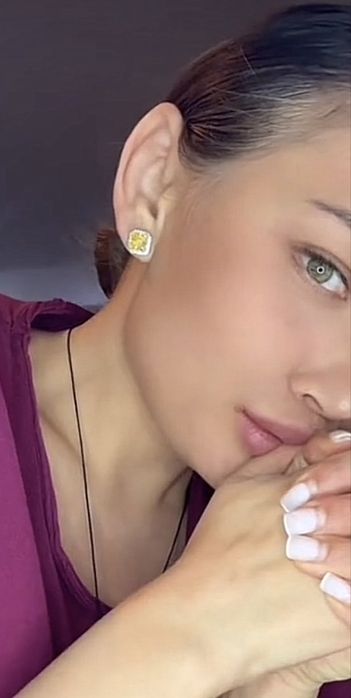 Серьги с Муассанитом