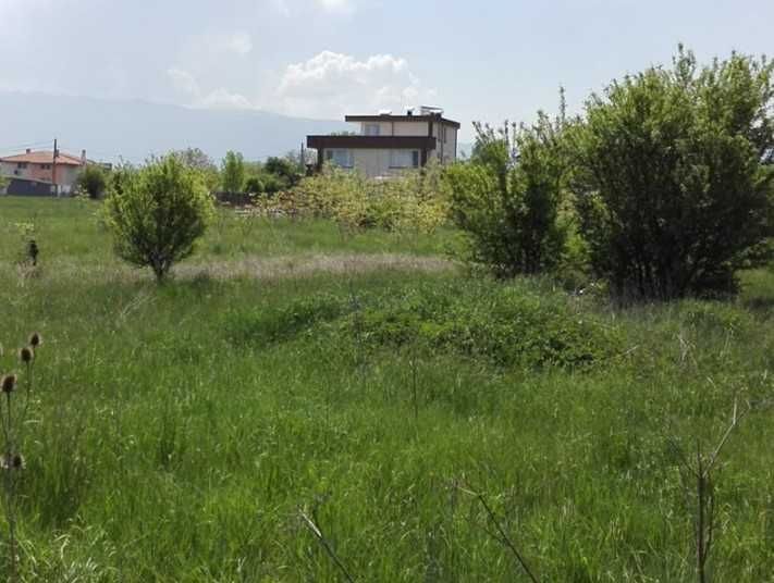 Продава се Парцел в с. Волуяк, Област София-град - 4000 кв.м за 27 €/кв.м - Снимка #1