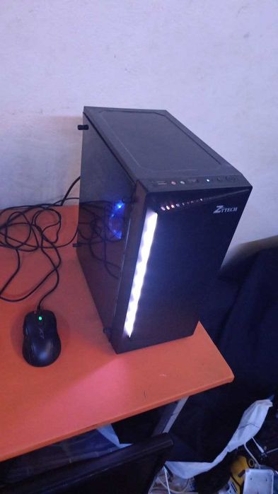 Продамь Компютер H61 GTS 250S i5 2500