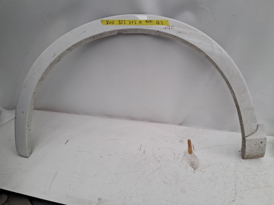 Лайсна калник Audi Q5 Audi Q3 2017/2025г