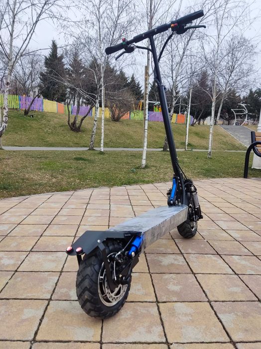Scuter ELECTRIC MINI citycoco GRAFiTY trotineta electrica cu doua motoare !!! 2000w