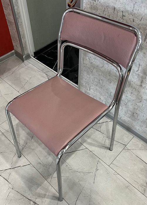 Столове (еко кожа и метал)