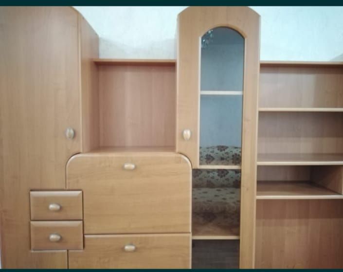 Стенка в гостинную