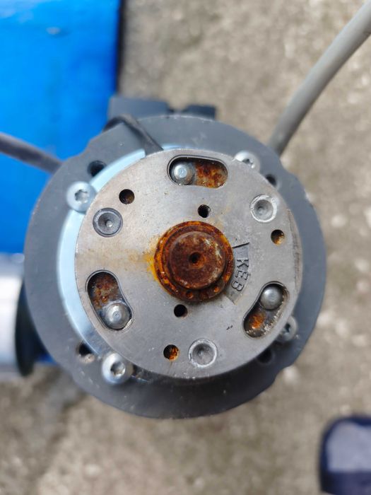 Индустриален мотор за бързодвижеща се ролетна врата GfA Elektromaten SE 3,5.120 (с вал и платно