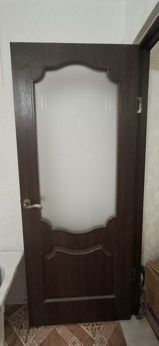 Продам двери межкомнатные