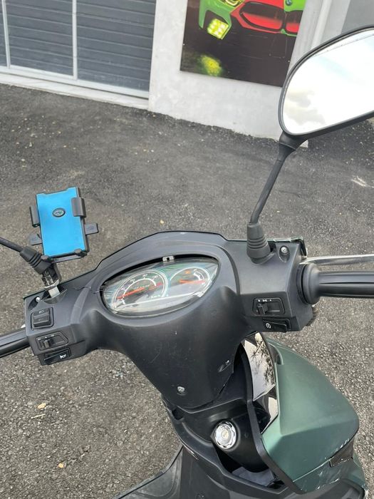 скутер/мопед сатылады либо обмен