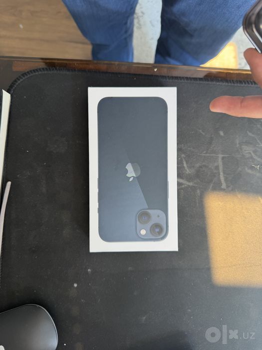 Iphone 13   256 gb  midnight blue