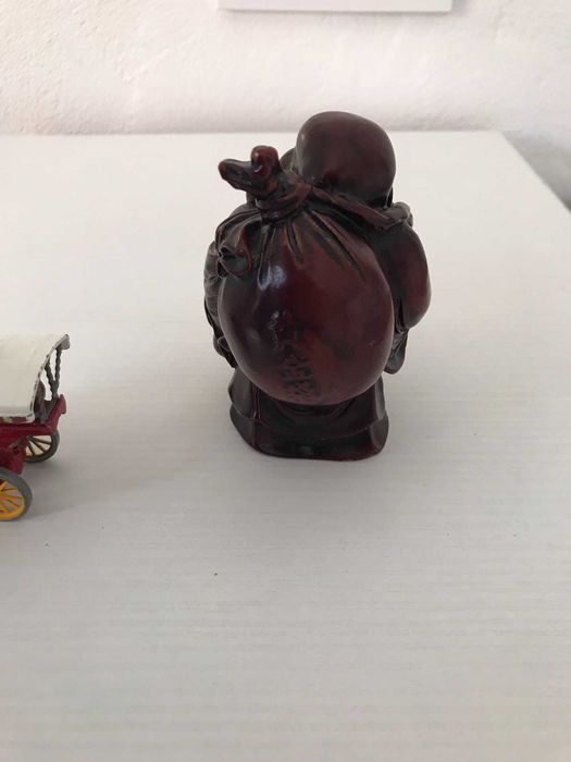 Figurina Buddha si macheta vagon abur Lesney's Modern Amusement