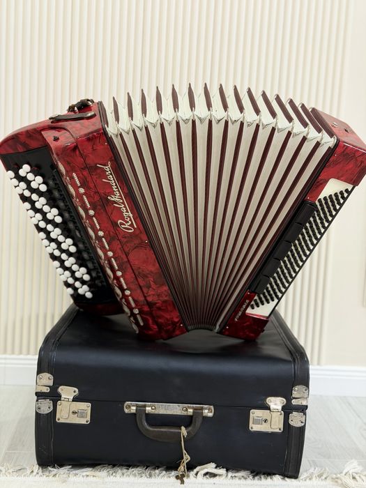 Бесқатар баян пятирядный