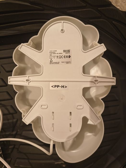 Лампа, стенна, за детска стая