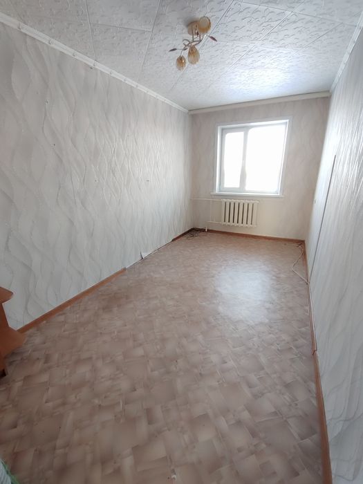 Продается 2-комн (6-50, 5 эт)